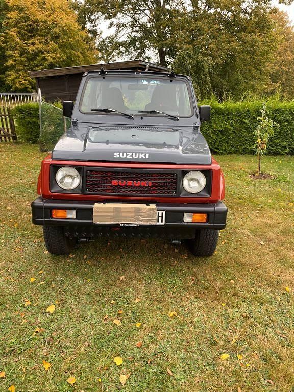 Rot Gebraucht 1990 Suzuki Samurai SUV | 6.666 € - Bild 1/4