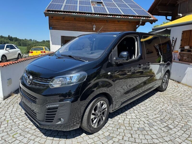 Diamant schwarz/karbon schwarz Gebraucht 2021 Opel Zafira Life Van | 27.990 € (Superpreis) - Bild 1/4