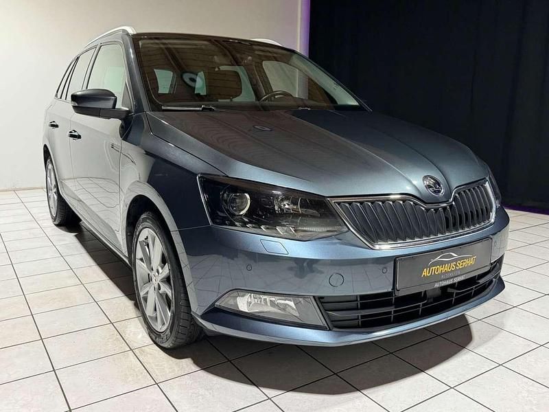 Gebraucht Skoda Fabia Joy 90 PS (66 kW) 2016 Grau Kombi