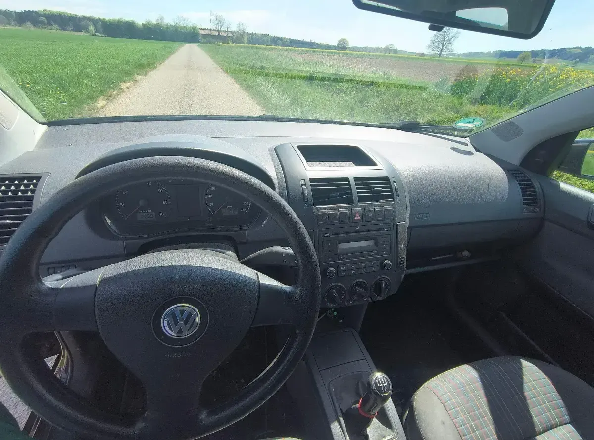 Second-hand VW Polo 80 CP (58 kW) 2008 Negru Hatchback