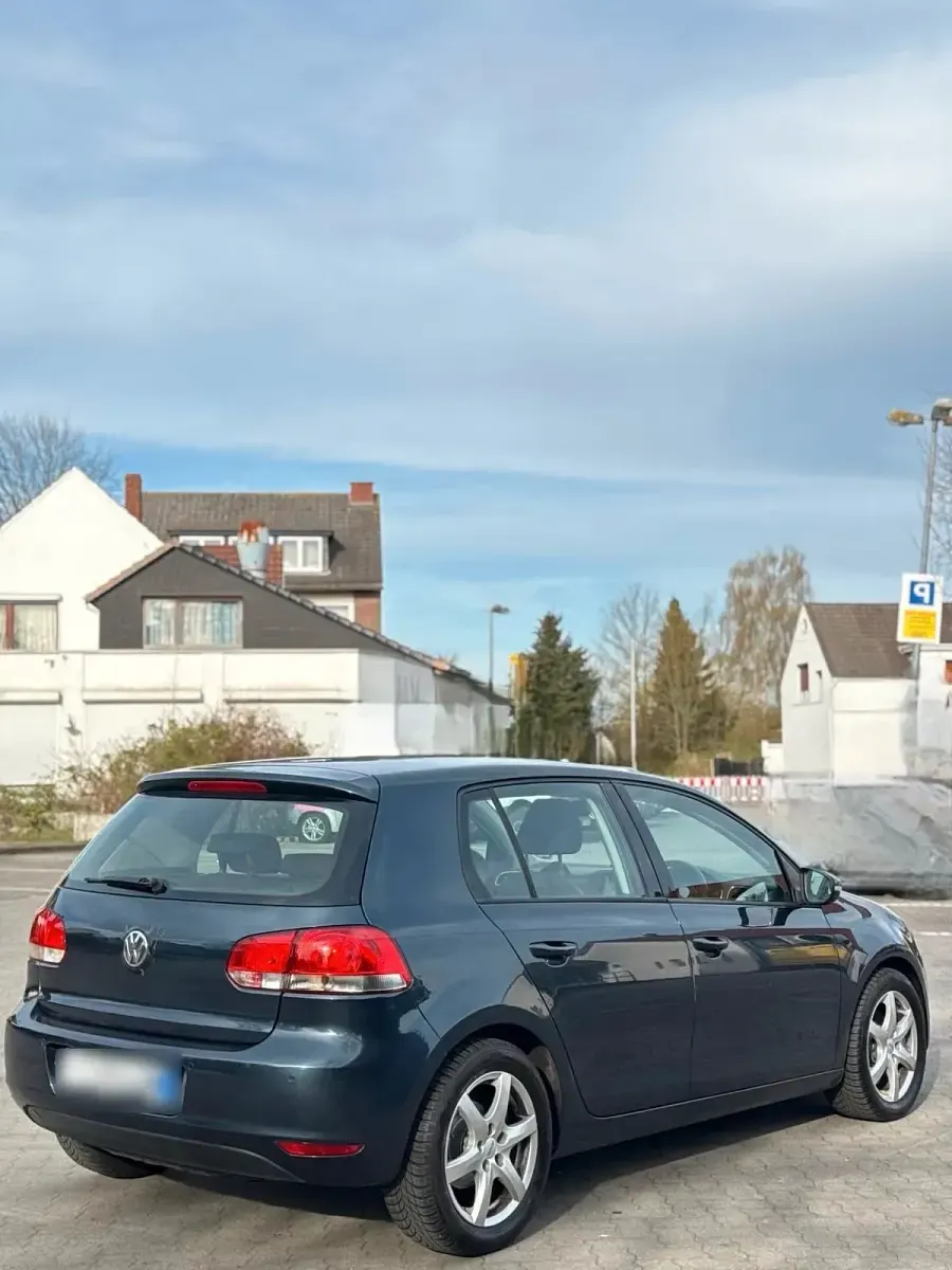 Gebraucht VW Golf VI 2010 Blau Kleinwagen