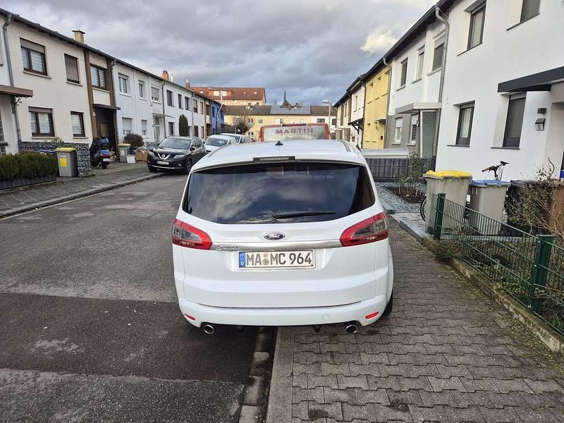 Gebraucht Ford S-MAX Titanium 200 PS (147 kW) 2015 Van / Kleinbus