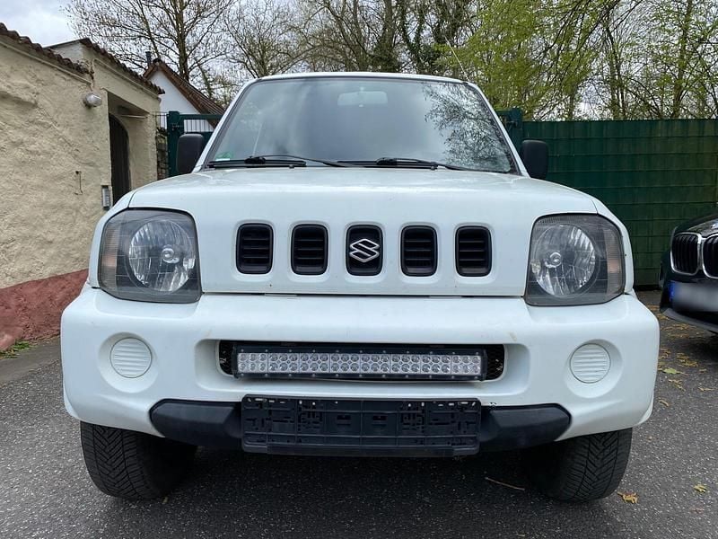 Gebraucht Suzuki Jimny 82 PS (60 kW) 2001 Weiß SUV
