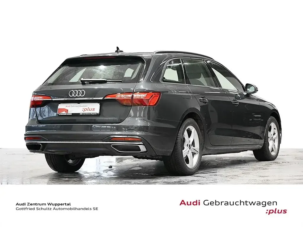 Gebraucht Audi A4 Advanced 204 PS (150 kW) 2023 Grau Kombi