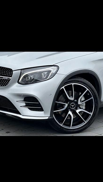 Silber Gebraucht 2017 Mercedes GLC43 AMG AMG SUV | 41.500 € (Etwas zu teuer) - Bild 1/4