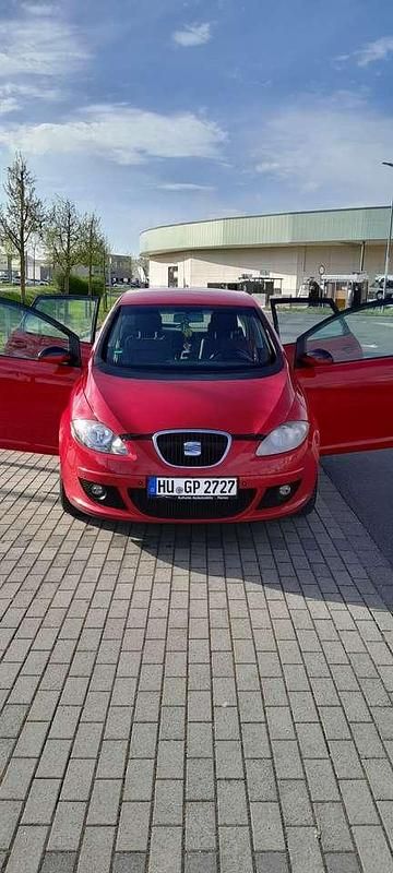 Second-hand Seat Altea Reference 102 CP (75 kW) 2005 Monovolum