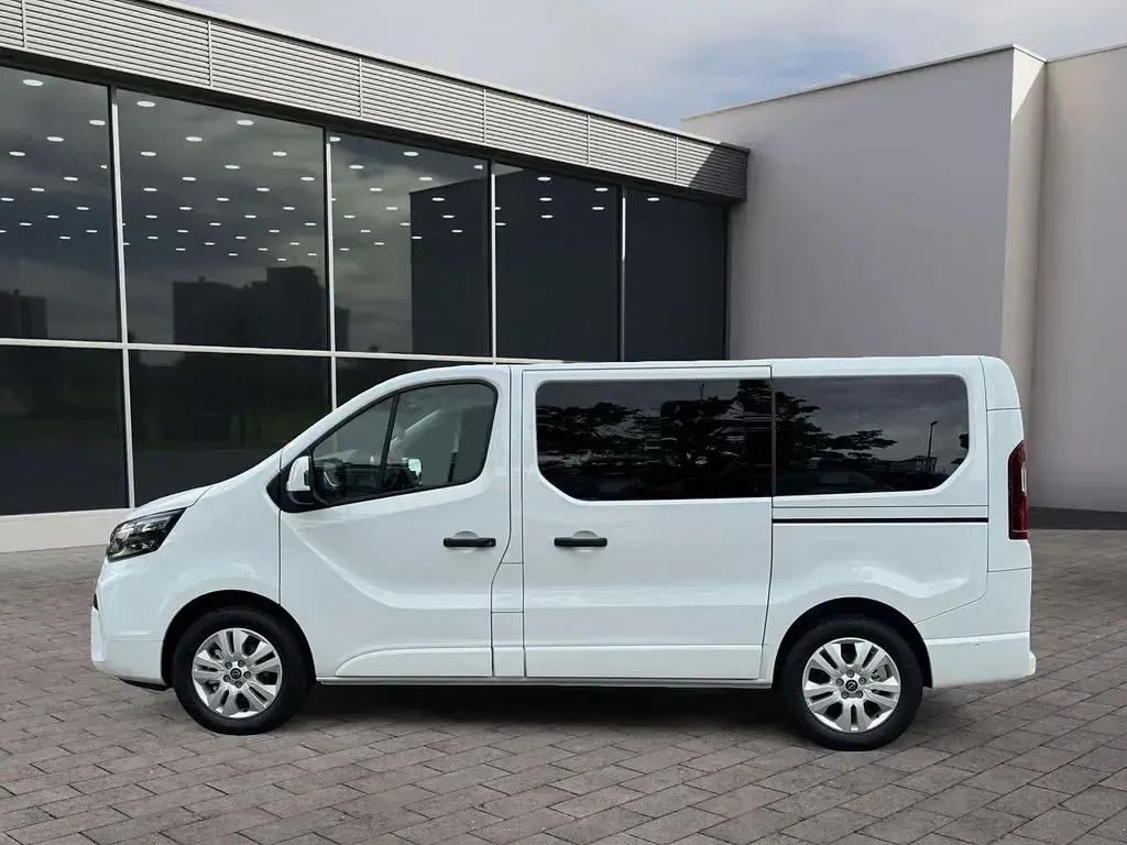 Neu Nissan Primastar Tekna 170 PS (125 kW) 2026 Weiß Van / Kleinbus