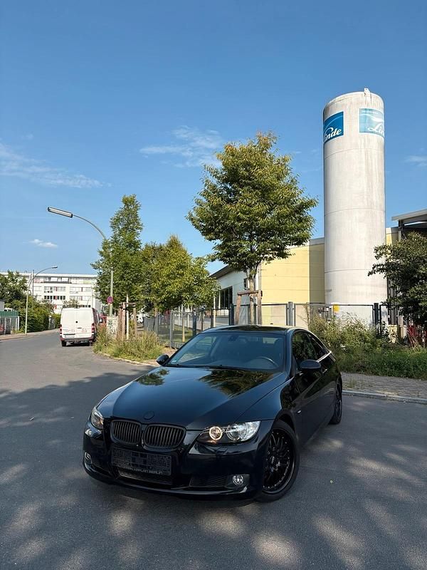 Schwarz Gebraucht 2007 BMW 325 Coupé | 6.900 € - Bild 1/4