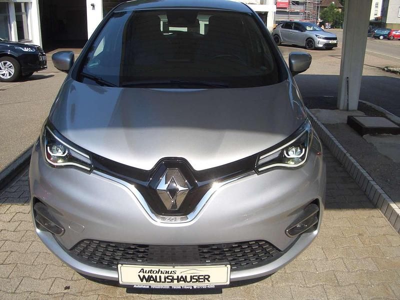 Highland grey Gebraucht 2022 Renault Zoe Riviera Kleinwagen | 17.500 € (Etwas zu teuer) - Bild 1/4