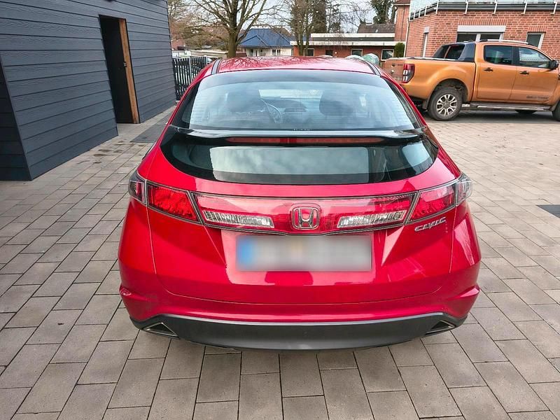 Gebraucht Honda Civic 99 PS (72 kW) 2010 Rot Limousine
