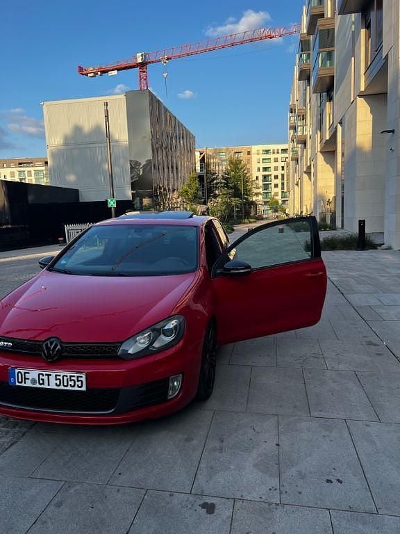 Rot Gebraucht 2010 VW Golf VI GTD Limousine | 8.000 € (Fairer Preis) - Bild 1/4