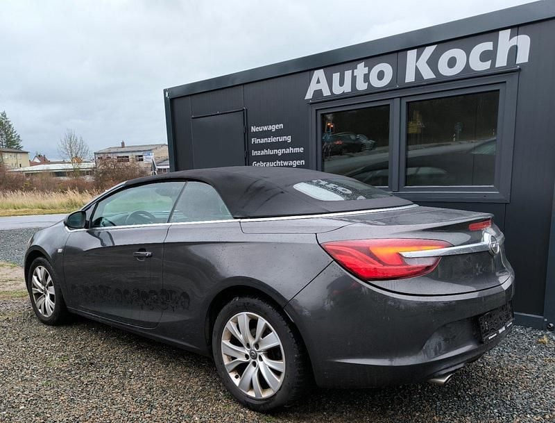 Gebraucht Opel Cascada Edition 120 PS (88 kW) 2013 Plat.anthr./rogrey/0j:silbergr Cabrio