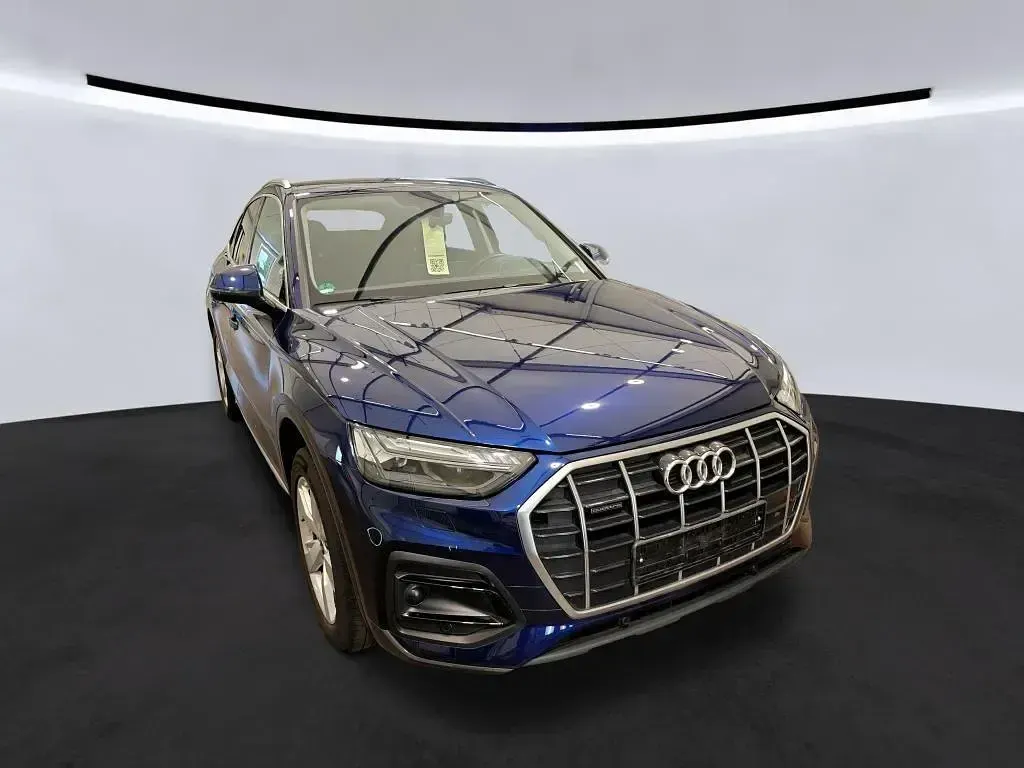 Gebraucht Audi Q5 Sportback Advanced 204 PS (150 kW) 2022 Navarrablau metallic SUV