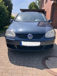 Blau Gebraucht 2005 VW Golf V Comfortline Limousine | 1.850 € (Guter Preis) - Bild 1/4