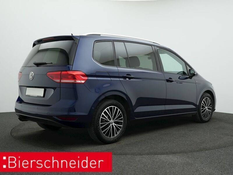 Gebraucht VW Touran Join 150 PS (110 kW) 2018 Blau Van / Kleinbus