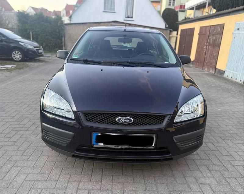 Gebraucht Ford Focus 101 PS (74 kW) 2005 Schwarz Coupé