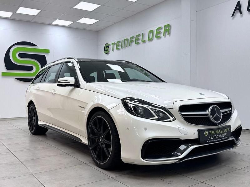 Weiß Gebraucht 2016 Mercedes E63 AMG AMG Limousine | 37.990 € (Fairer Preis) - Bild 1/4