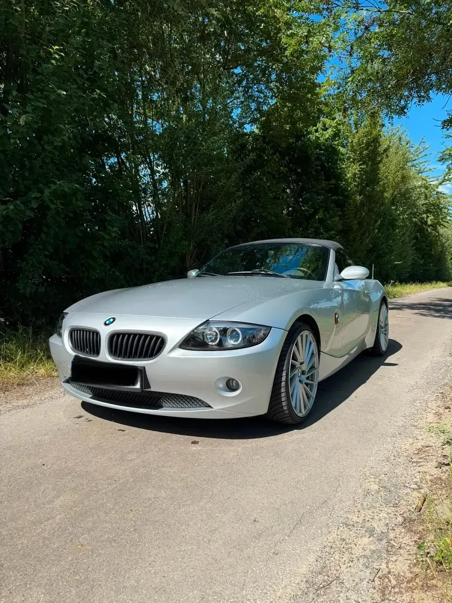 Gebraucht BMW Z4 170 PS (125 kW) 2004 Silber Cabrio