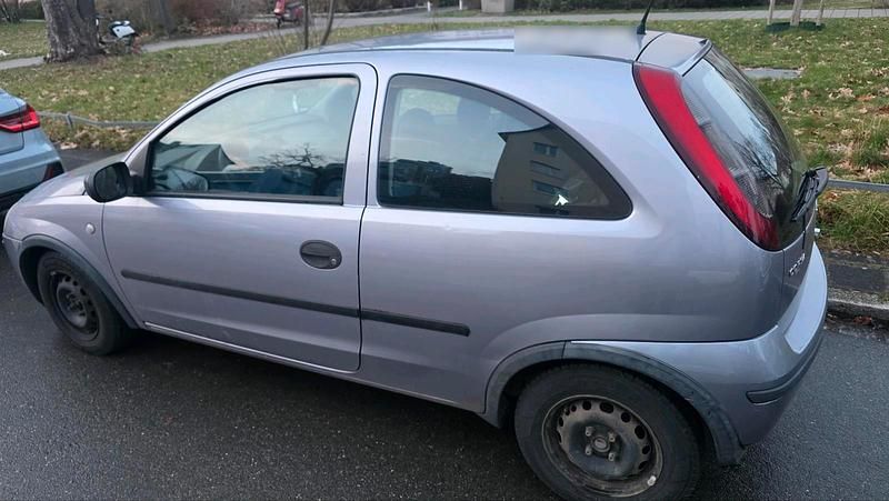 Usata Opel Corsa 60 CV (44 kW) 2004 Utilitaria