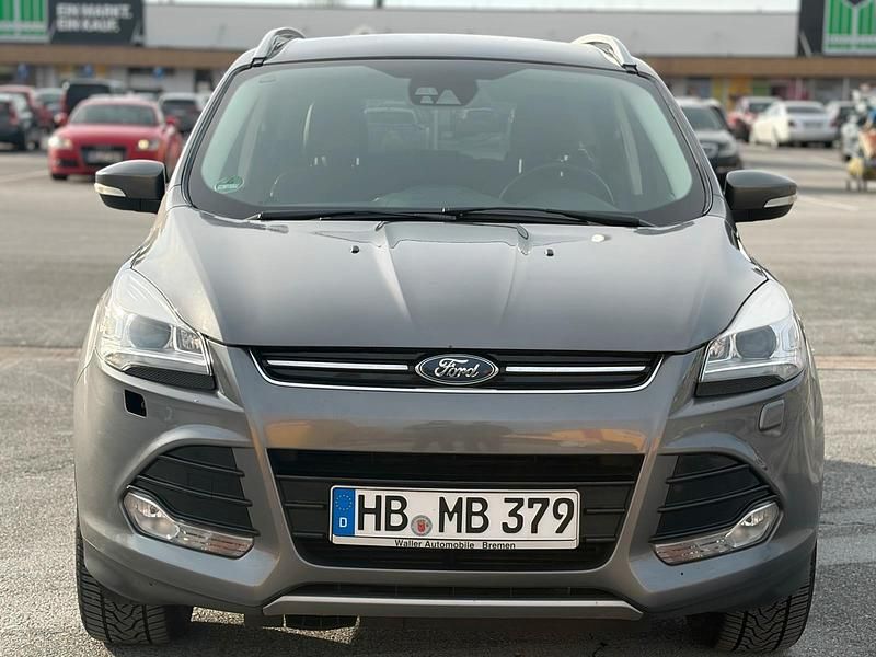 Gebraucht Ford Kuga 150 PS (110 kW) 2013 Grau SUV