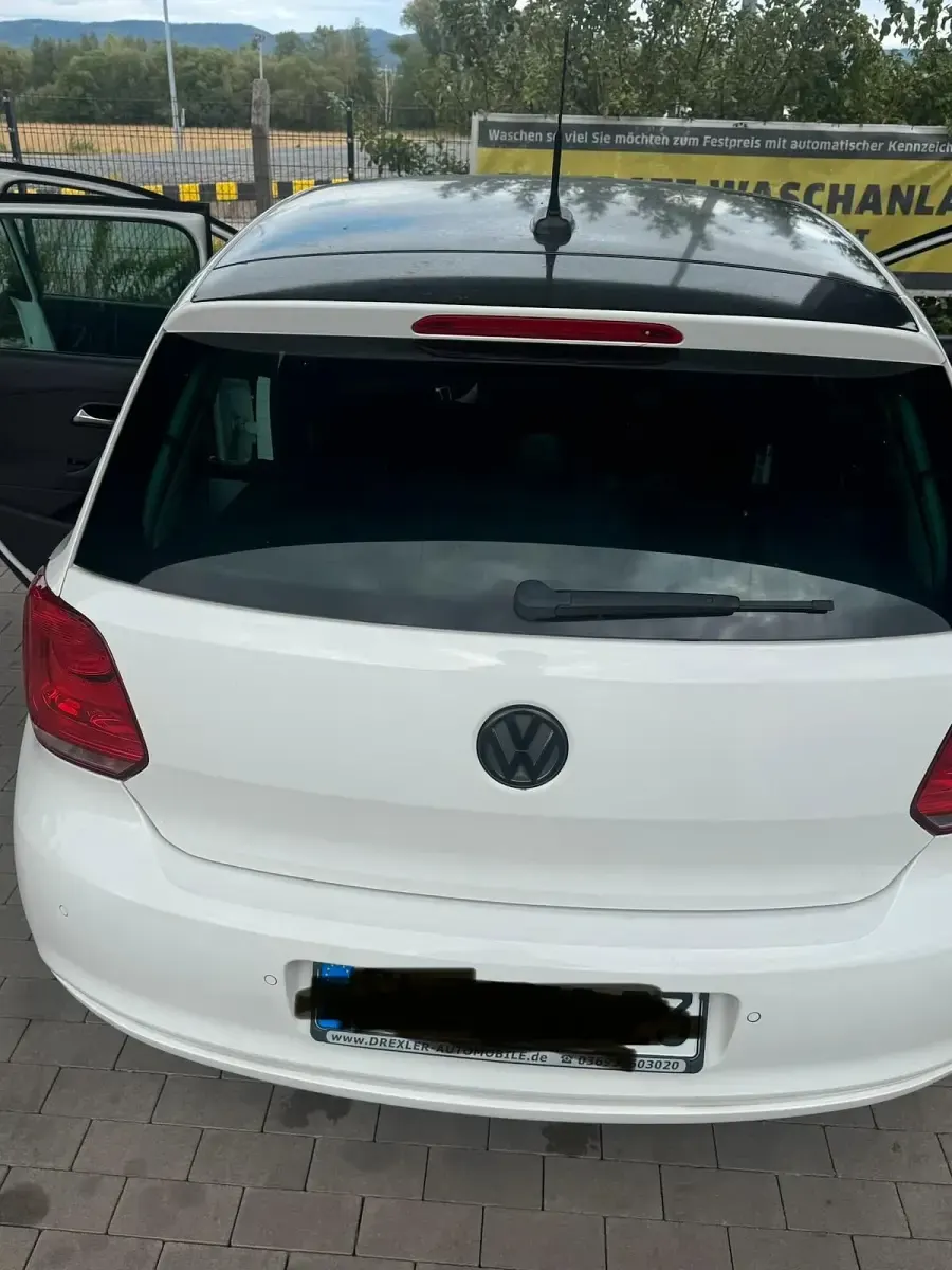 Gebraucht VW Polo 60 PS (44 kW) 2010 Weiß Kleinwagen