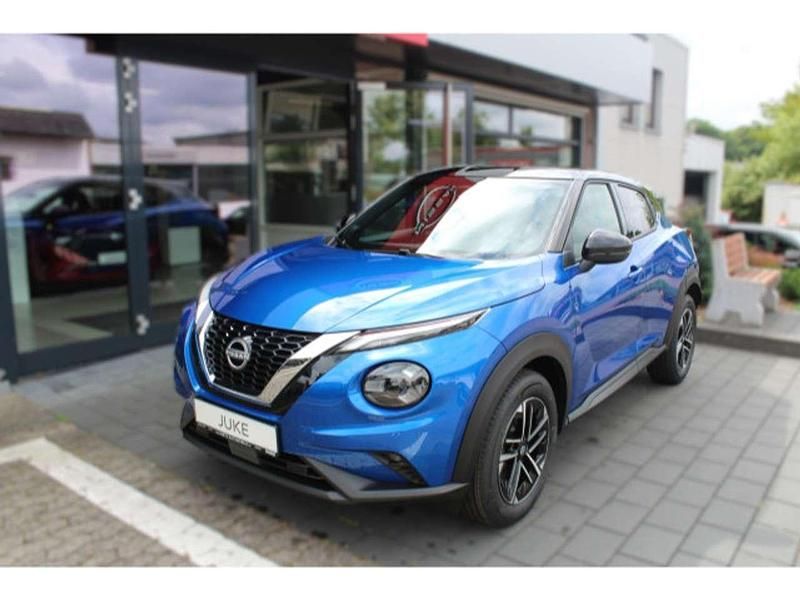Gebraucht Nissan Juke N-Connecta 114 PS (83 kW) 2025 Xgz magnetic blue (p) / black SUV