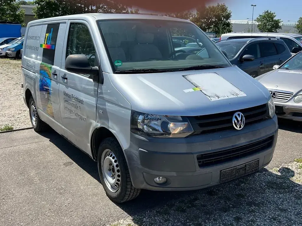 Gebraucht VW T5 140 PS (102 kW) 2012 Silber Van
