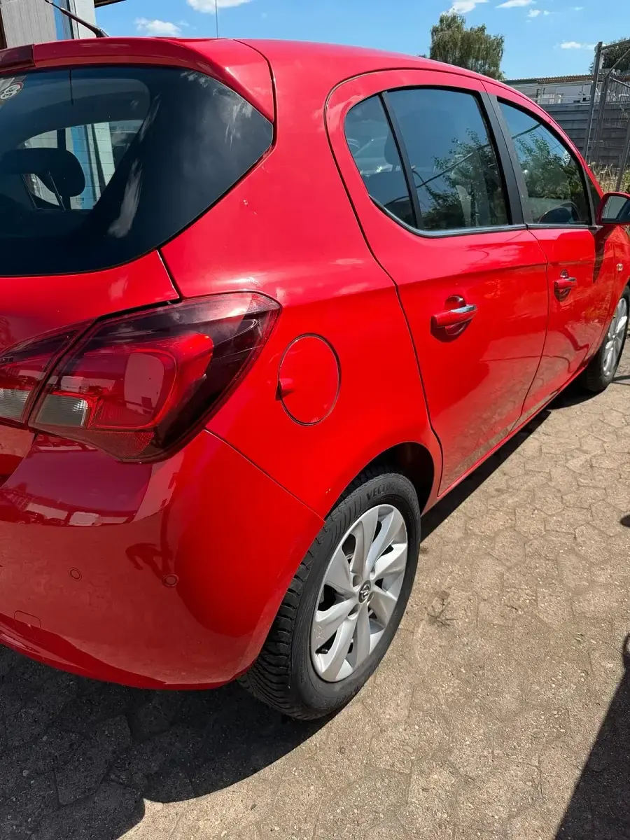 Gebraucht Opel Corsa Innovation 90 PS (66 kW) 2015 Rot Kleinwagen