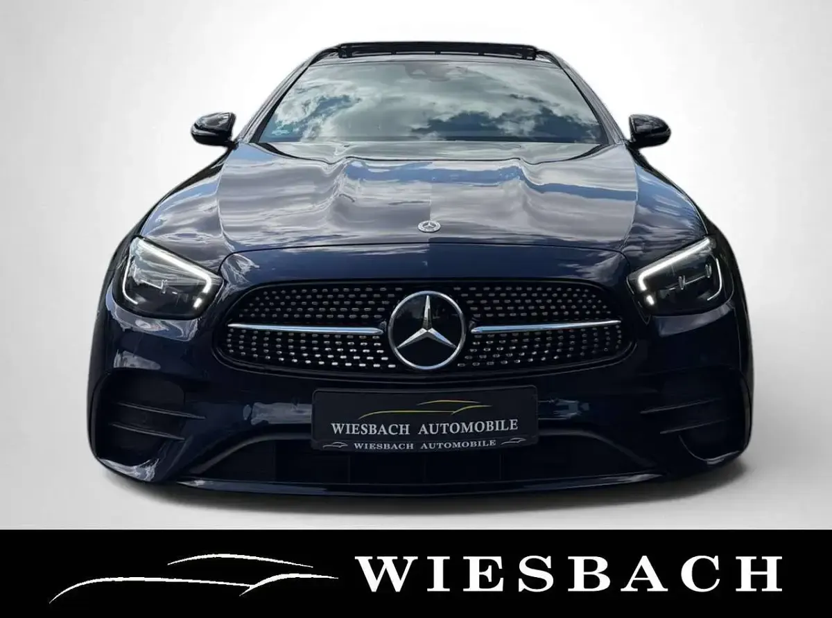 Gebraucht Mercedes E400 AMG line 330 PS (242 kW) 2023 Blau Kombi