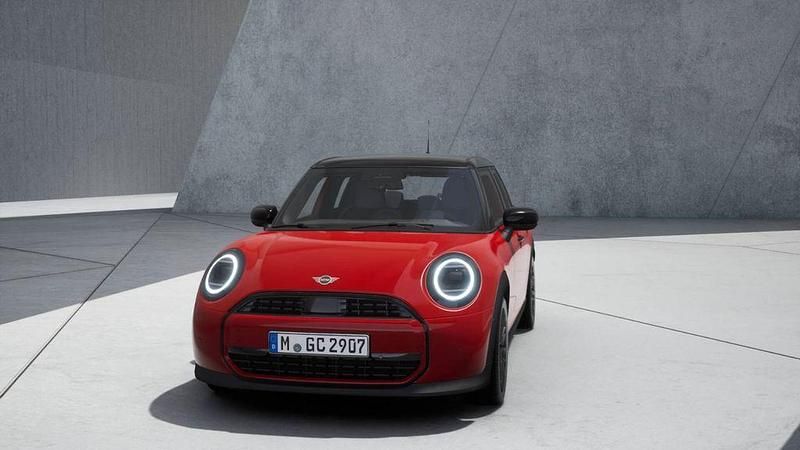 Gebraucht Mini Cooper Classic 114 kW (156 PS) 2025 Rot Kleinwagen