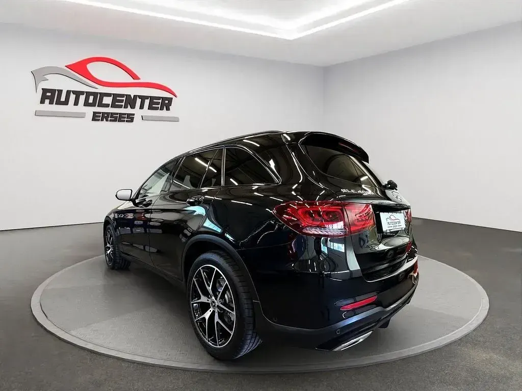 Gebraucht Mercedes GLC400d AMG line 330 PS (242 kW) 2022 Schwarz SUV