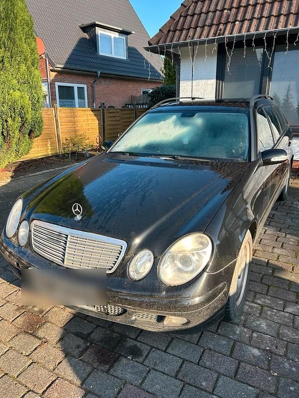 Schwarz Gebraucht 2006 Mercedes E220 Kombi | 1.400 € (Superpreis) - Bild 1/4