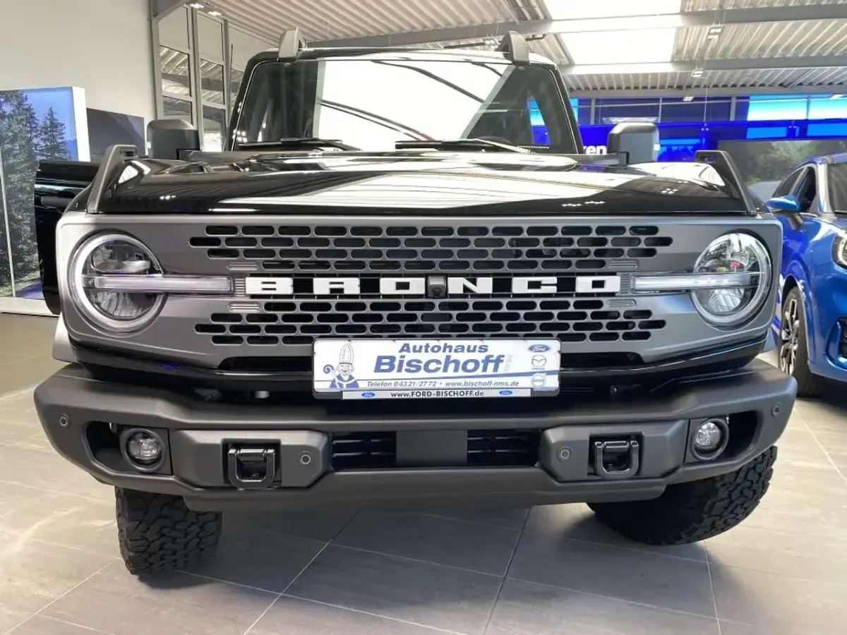 Gebraucht Ford Bronco 334 PS (245 kW) 2024 Absolute black metallic SUV