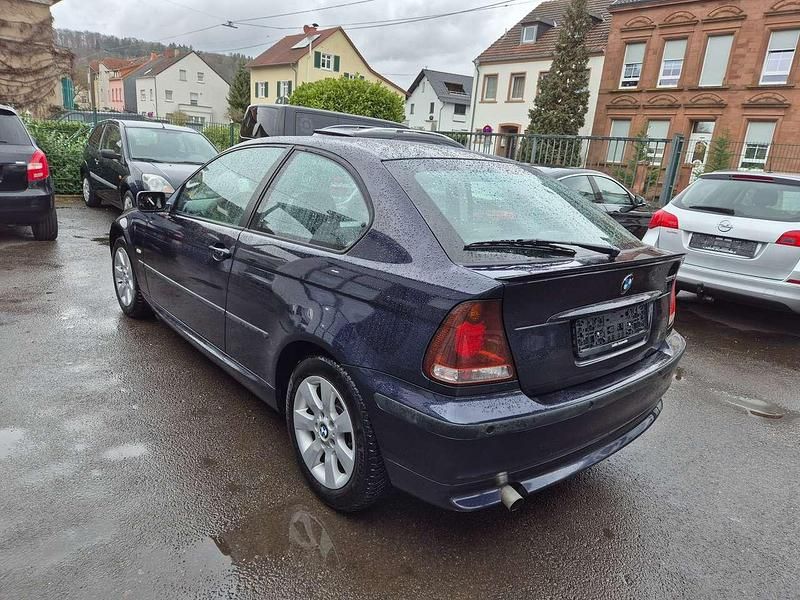 Gebraucht BMW 316 116 PS (85 kW) 2004 Blau Limousine