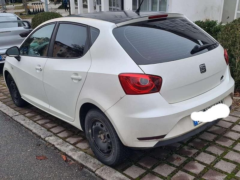 Gebraucht Seat Ibiza CONNECT 90 PS (66 kW) 2017 Weiß Limousine
