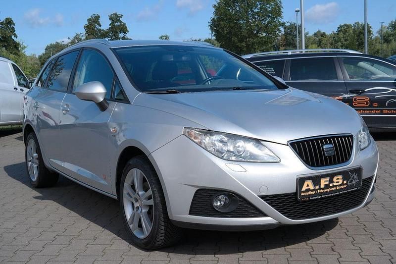 Silber Gebraucht 2011 Seat Ibiza Copa Limousine | 5.390 € (Fairer Preis) - Bild 1/4