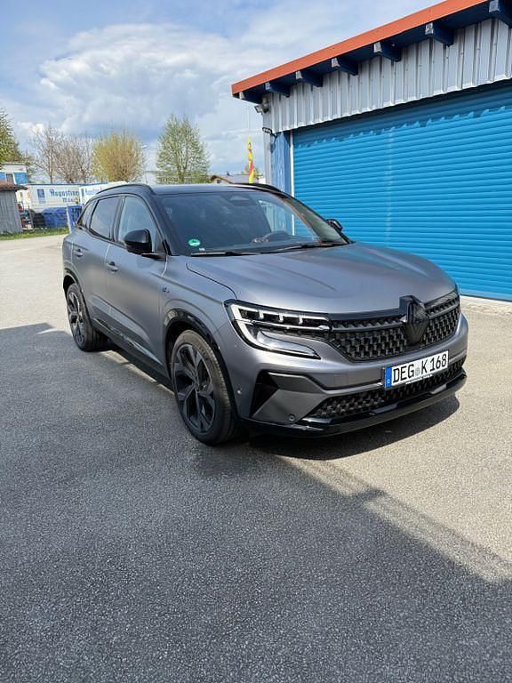 Usado Renault Austral Iconic 200 CV (147 kW) 2025 Gris SUV