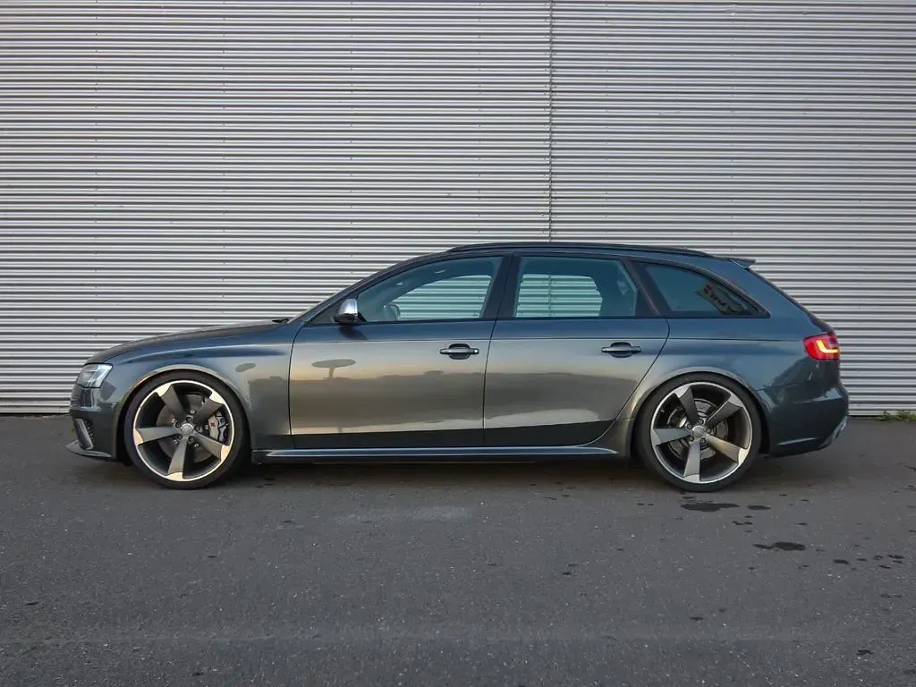 Gebraucht Audi RS4 Ambiente 450 PS (330 kW) 2013 Grau Kombi