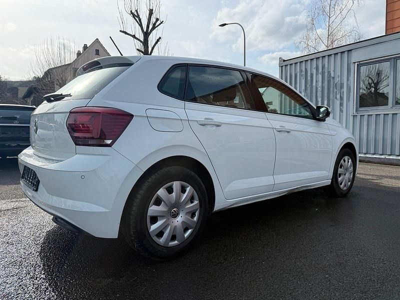 Second-hand VW Polo Comfortline 95 CP (69 kW) 2018 Alb Hatchback