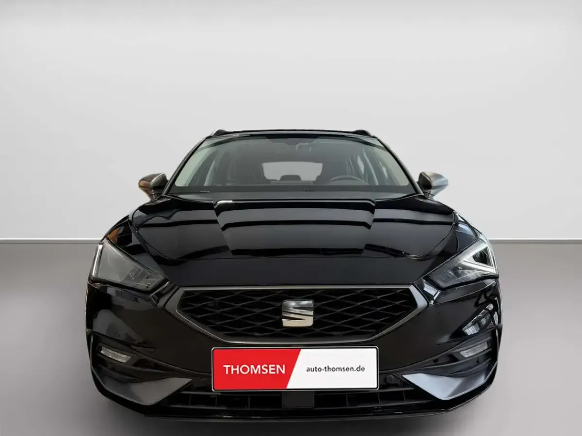 Używany Seat Leon ST FR 150 KM (110 kW) 2025 Czarny Kombi