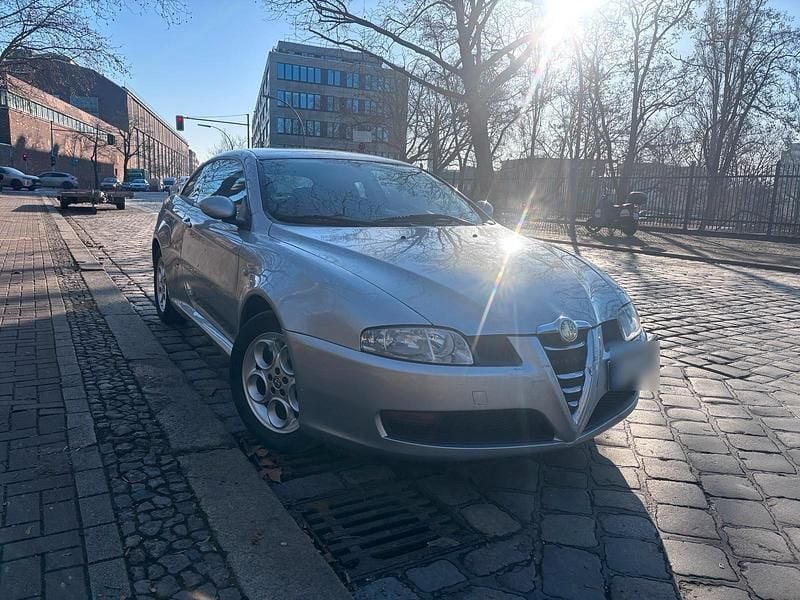 Gebraucht Alfa Romeo GT 150 PS (110 kW) 2004 Silber Coupé