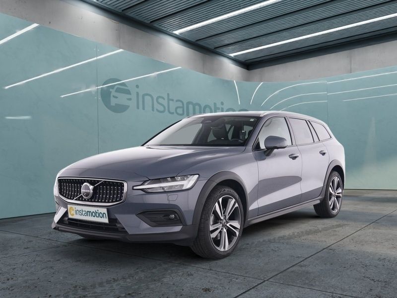 Gebraucht Volvo V60 Plus 197 PS (144 kW) 2023 Grau Kombi