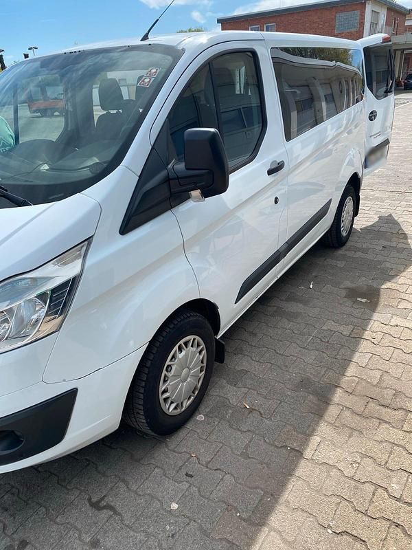 Usata Ford Transit Custom 125 CV (91 kW) 2013 Bianco Station wagon