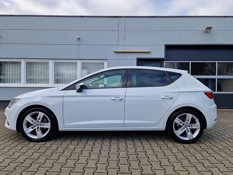 Usata Seat Leon FR 150 CV (110 kW) 2018 Bianco Berlina