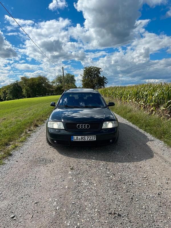 Schwarz Gebraucht 2000 Audi A6 Performance Kombi | 6.800 € (Etwas zu teuer) - Bild 1/4