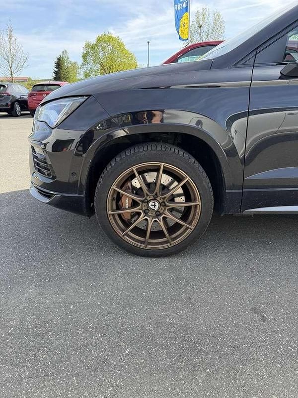 Second-hand Cupra Ateca Basis 300 CP (220 kW) 2023 Negru SUV