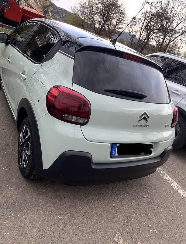 Gebraucht Citroën C3 Live 82 PS (60 kW) 2017 Grün Limousine