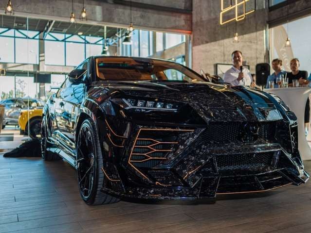 Schwarz Gebraucht 2023 Lamborghini Urus SUV | 668.000 € - Bild 1/4