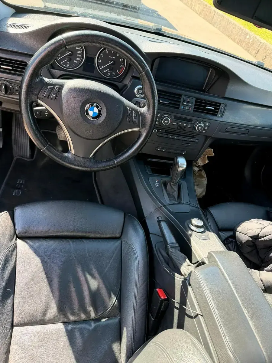 Gebraucht BMW 325 218 PS (160 kW) 2007 Schwarz Coupé