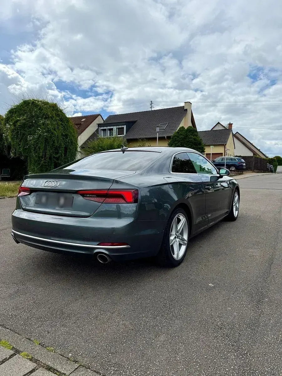 Gebraucht Audi A5 S-Line 190 PS (139 kW) 2018 Grau Coupé